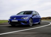 Volkswagen Golf R(2022).jpg